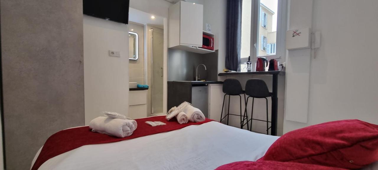 4 sTUDIOS DANS LE MEME IMMEUBLE Cannes Exterior foto